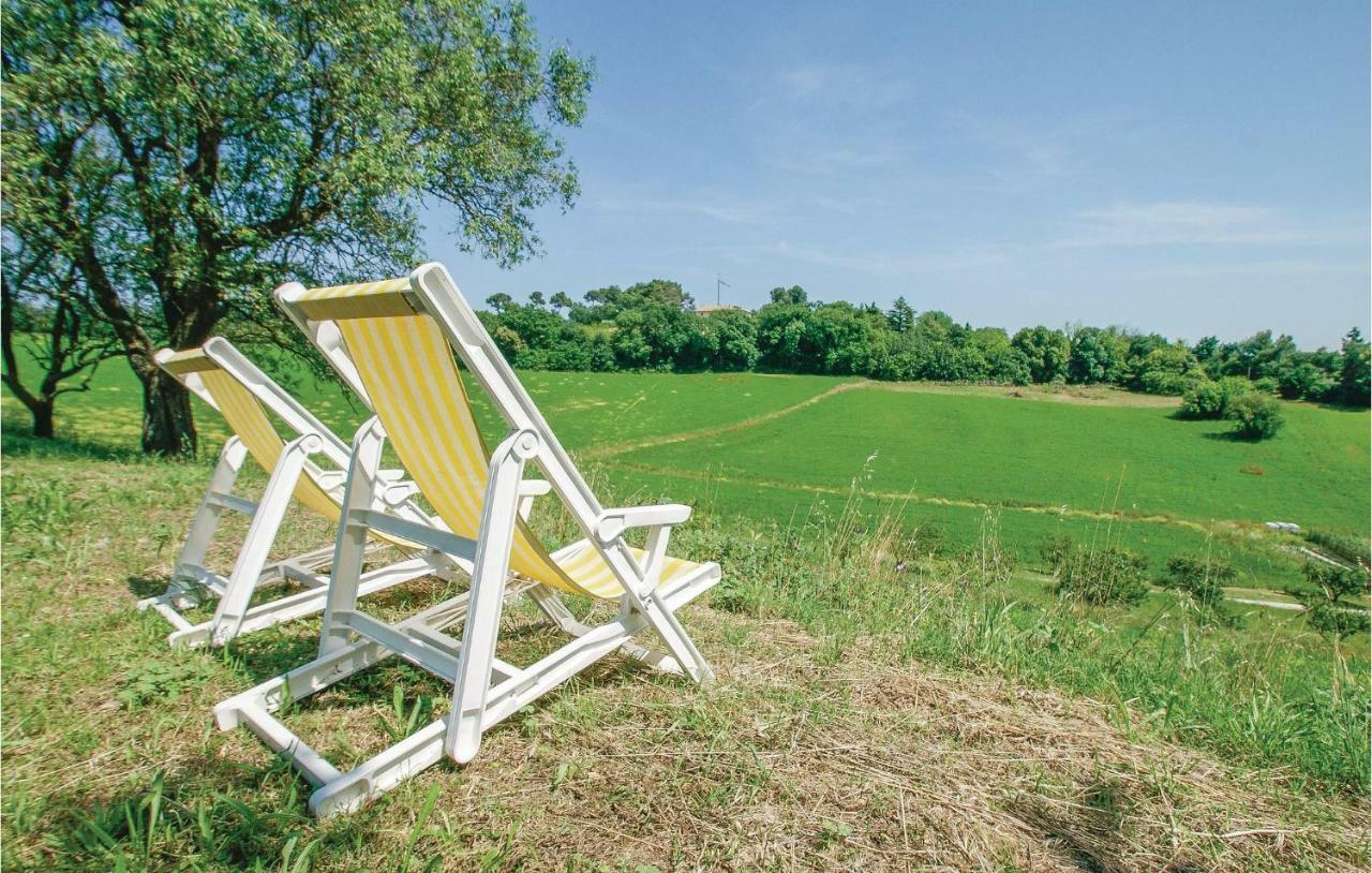 Strada Dei Condotti Pesaro Eksteriør bilde